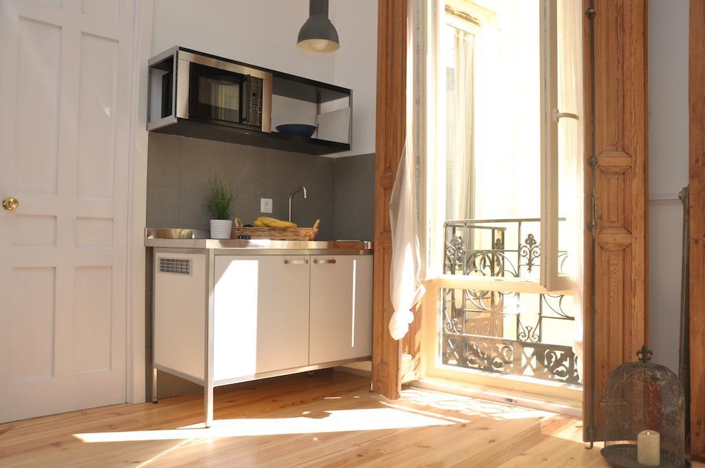 Apartamentos Matute 11 Madrid Dış mekan fotoğraf