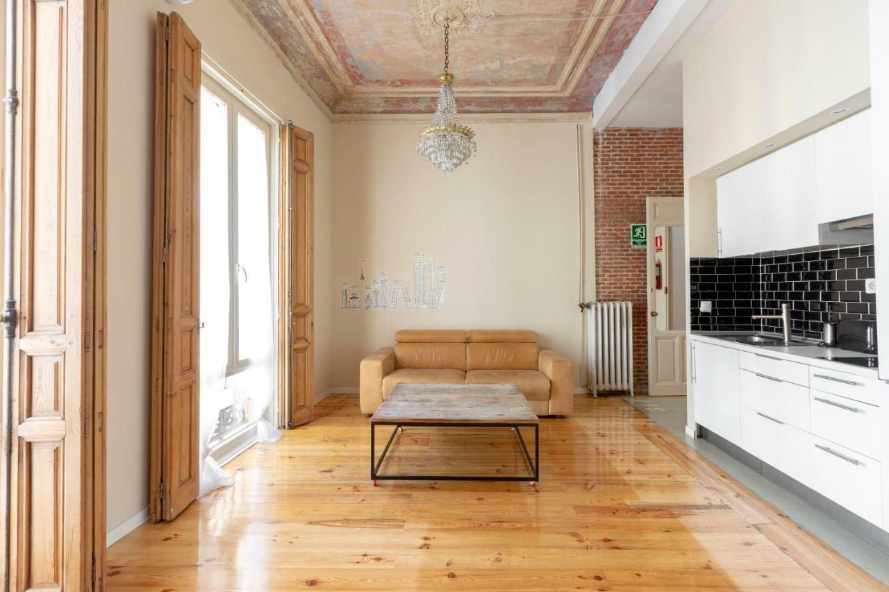 Apartamentos Matute 11 Madrid Dış mekan fotoğraf