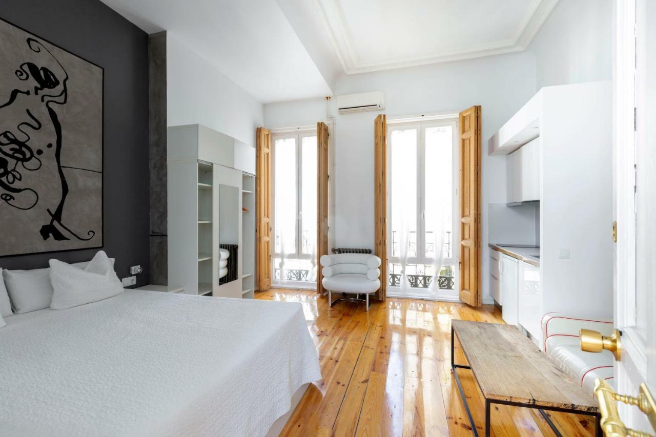 Apartamentos Matute 11 Madrid Dış mekan fotoğraf