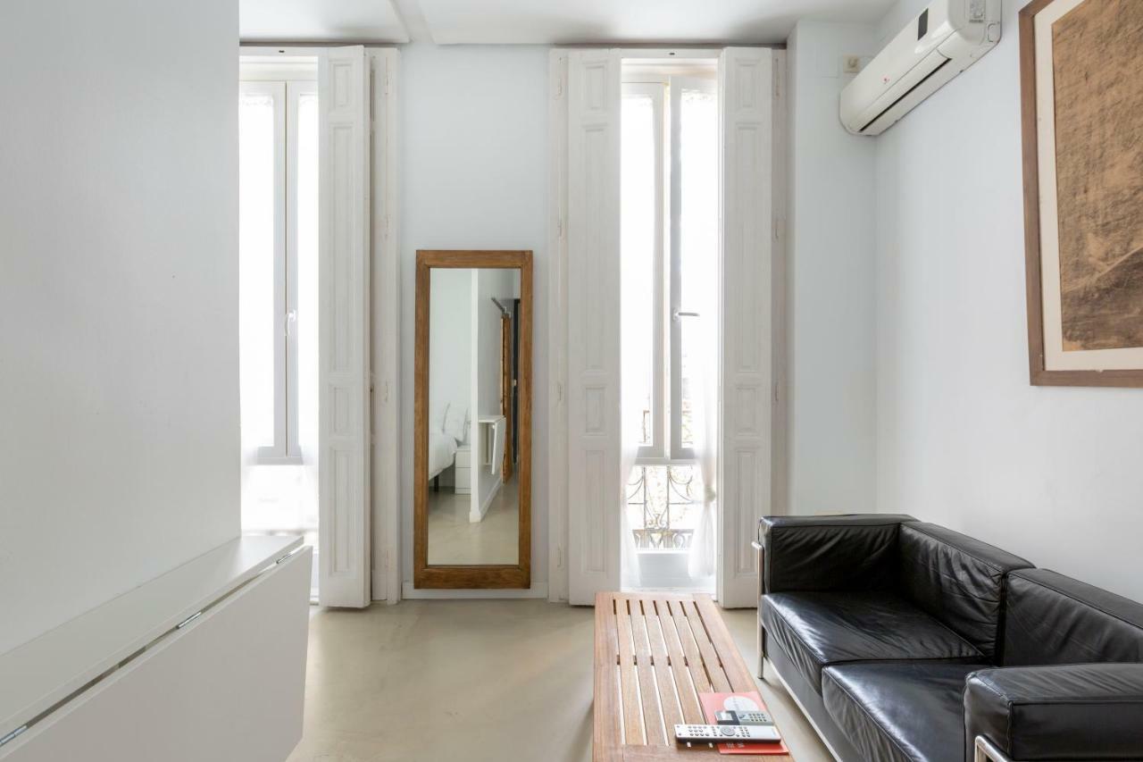 Apartamentos Matute 11 Madrid Dış mekan fotoğraf